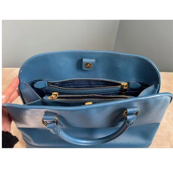 ✨💙 Authentic Prada Saffiano Leather Dome Tote in Blue 💙✨ - Picture 12 of 16